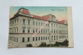 TUZLA - Gimnasium